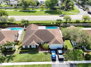 938 SW 149th Ter, Sunrise, FL 33326