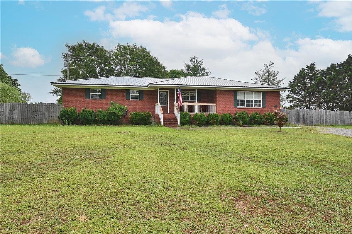 182 County Road 1224, Vinemont, AL 35179 | Zillow