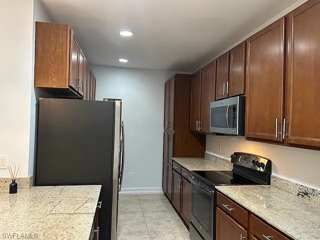7784 Bristol Cir — Photo 5