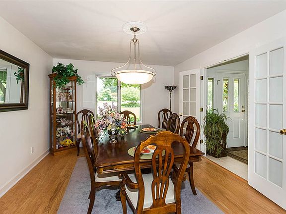 5th image of 2506 E Bourbonnais Pl