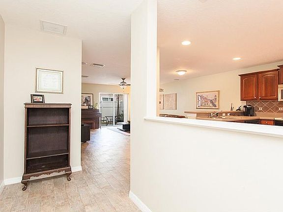 5th image of 5042 Shorewood Landing Ln