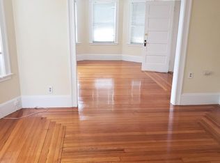 115-117 Paradise Rd #2, Swampscott, MA 01907