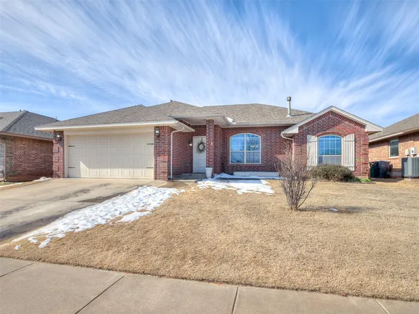 1001 Laurel Creek Dr, Yukon, OK 73099