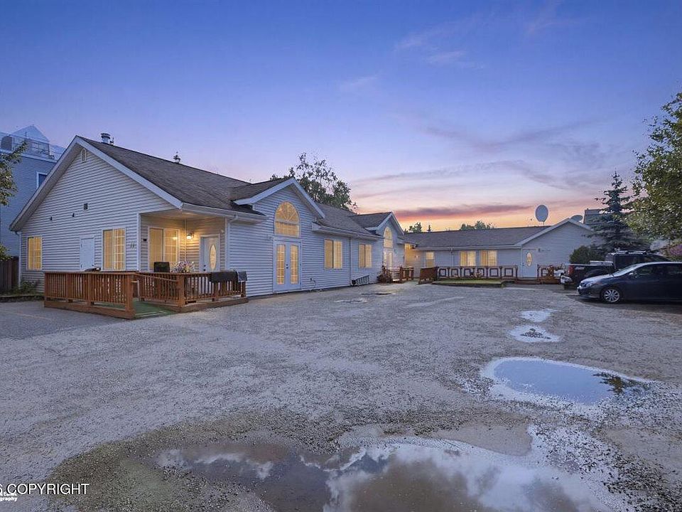 1st image of 2634 Carroll Pl