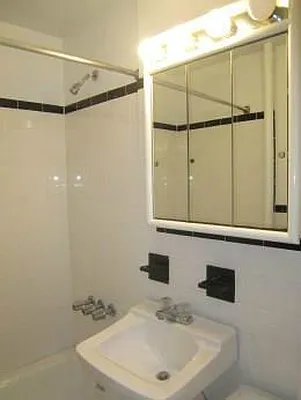 Rented by Keller Williams NYC | media 4