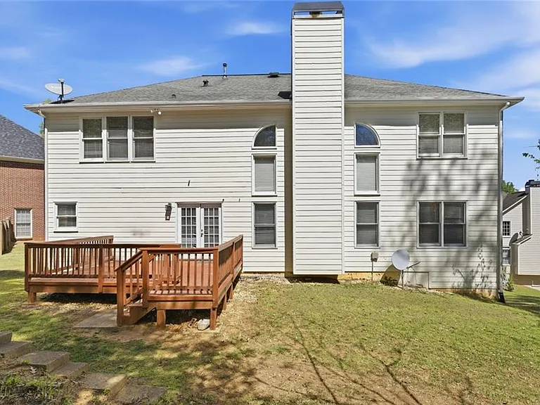 1702 Clay Brooke Ct SE — Photo 17