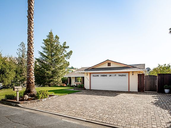 2nd image of 14906 Herchell Dr