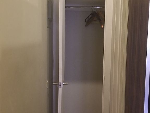 4th image of 600 Rogers Ave #1AC
