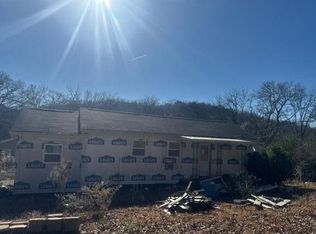 124 Grayson St, Rossville, GA 30741