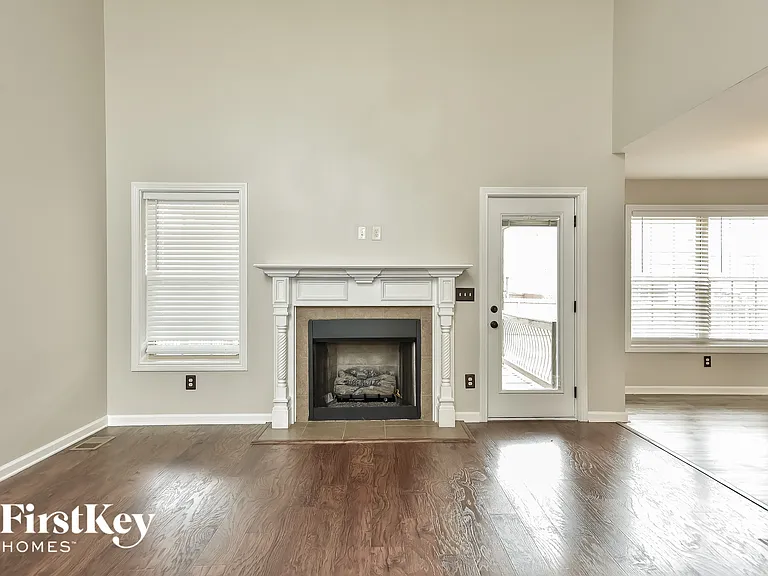 3715 Tradewinds Ter — Photo 4