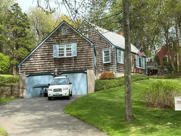 12 Cricket Ln, East Granby, CT 06026