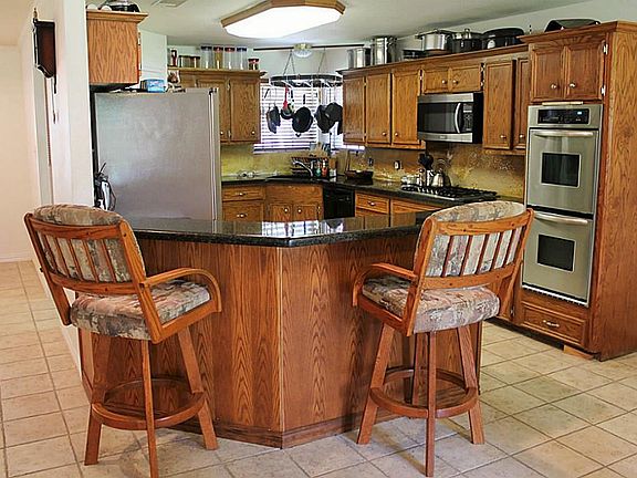 4th image of 32906 Oak Creek Dr