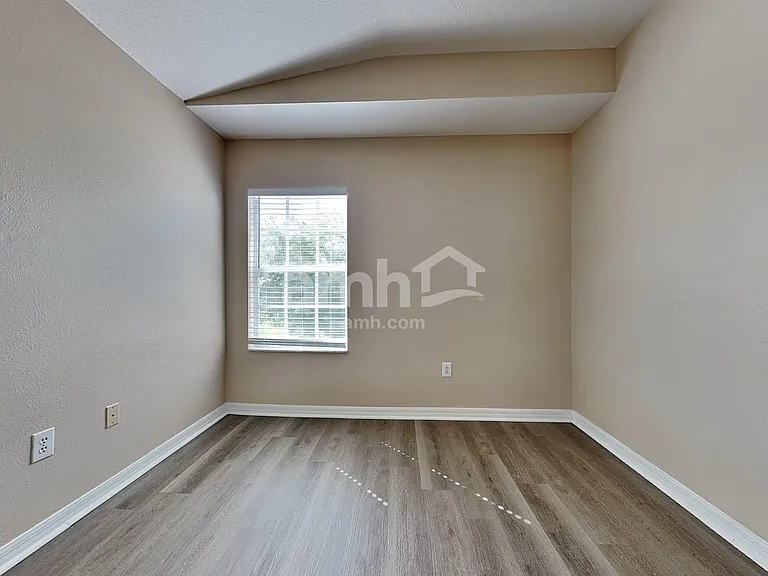 25741 Crippen Dr — Photo 22