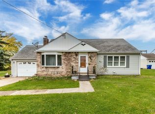 525 Irving Dr, Lewiston, NY