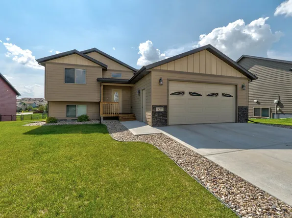 827 Haakon St, Rapid City, SD 57703