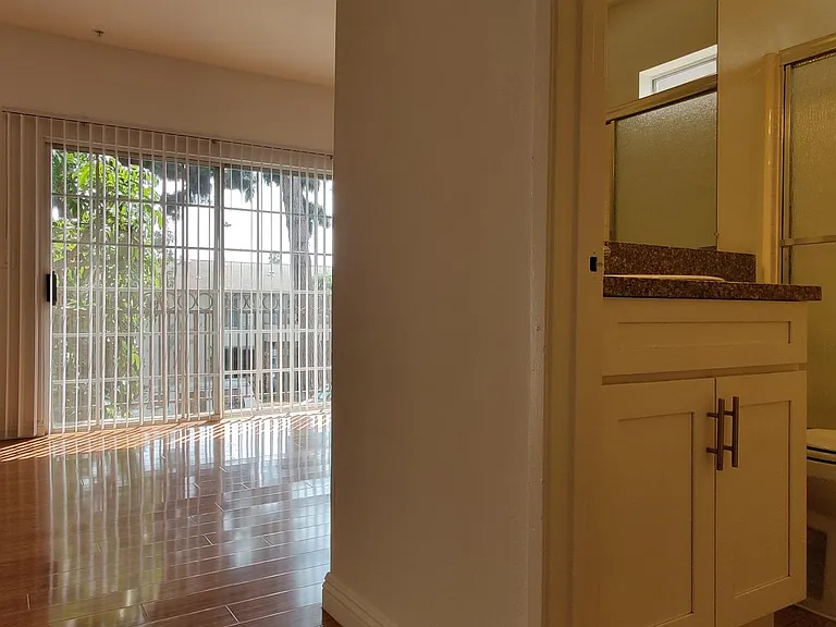 Lanewood Court Apartments — Photo 30
