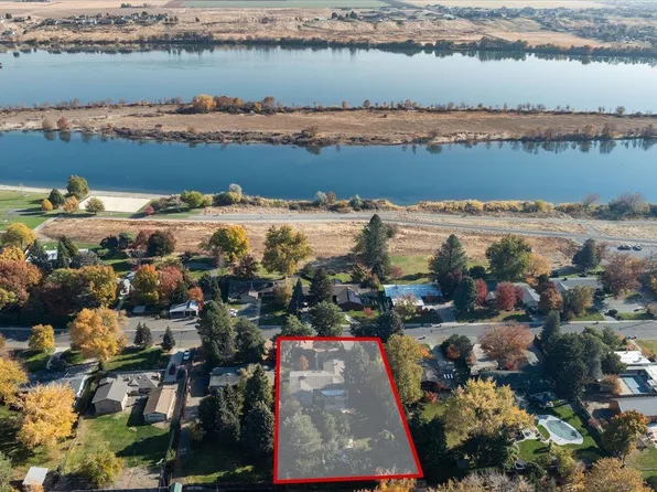 2017 Harris Ave, Richland, WA 99354