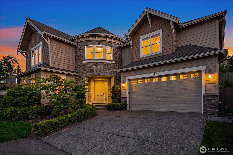 2nd image of 35909 Boulder Court
