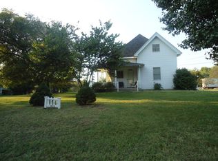 1132 Halifax Rd, Danville, VA 24540