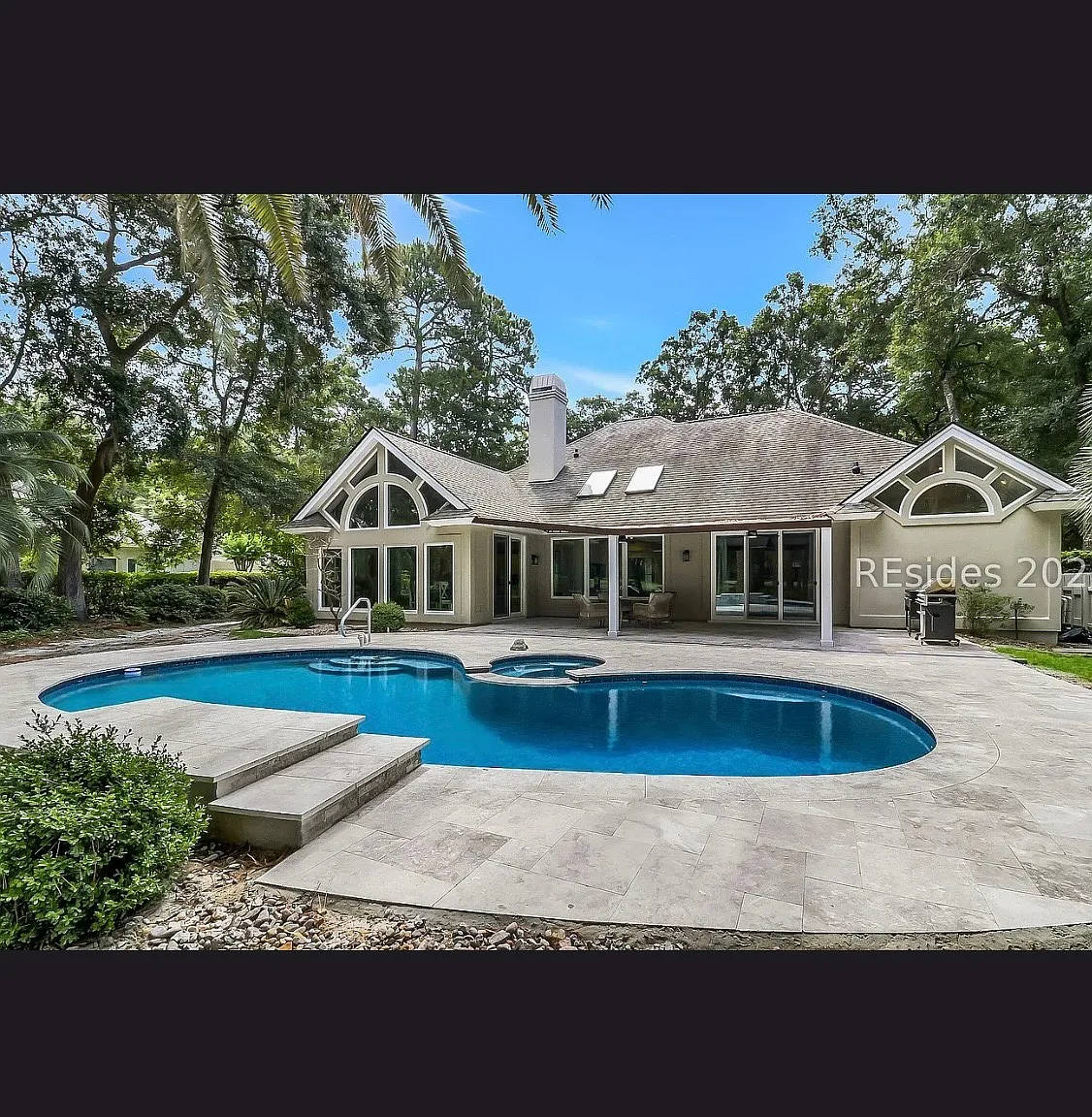 4 bed, 3.5 bath, 3023 sqft, $6,500 — Photo 2