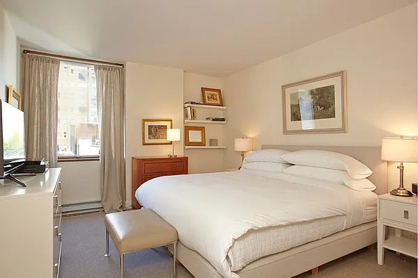 Sold by Stribling | media 13