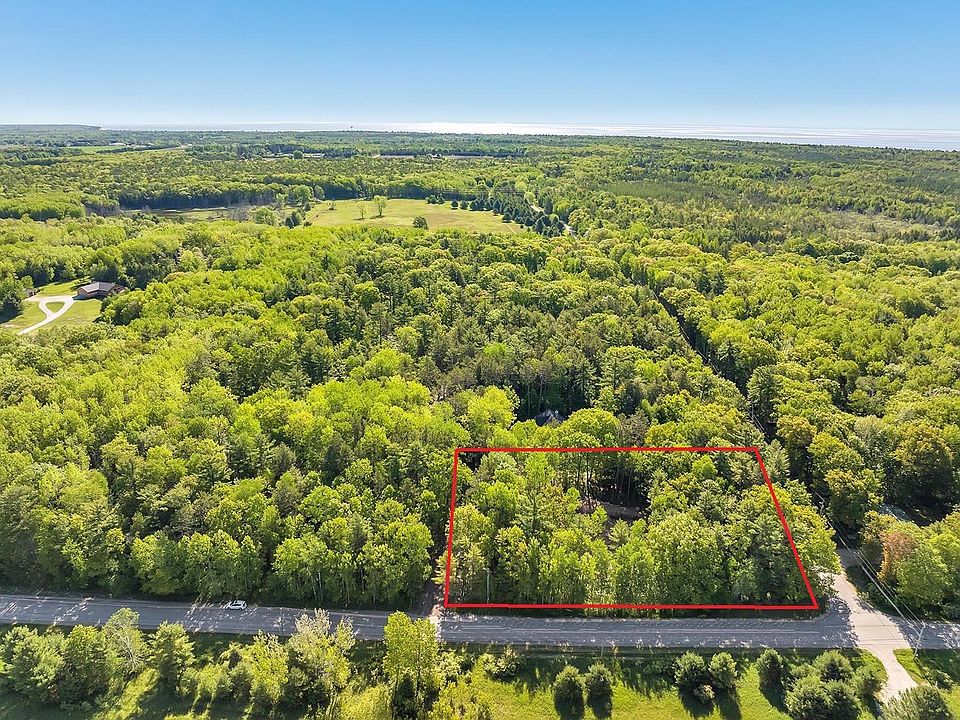 1st image of Canal Ln #16