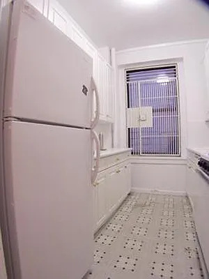 Rented by Fenwick Keats Real Estate | media 27