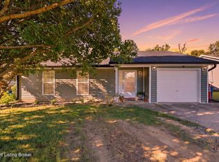 1416 Wendy Dr, Lawrenceburg, KY 40342
