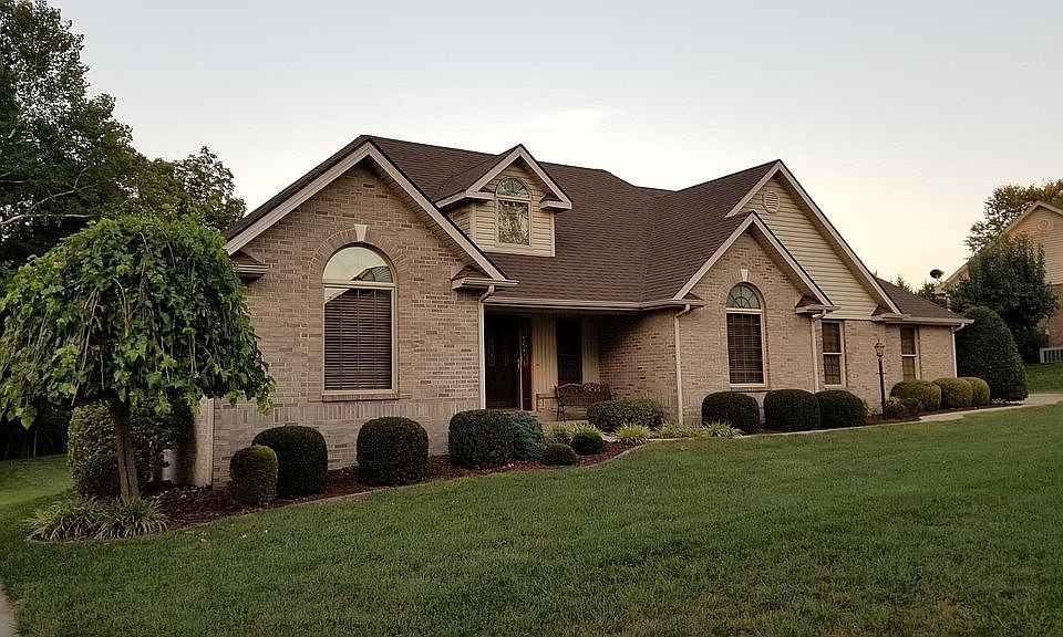 Front view bedroom end