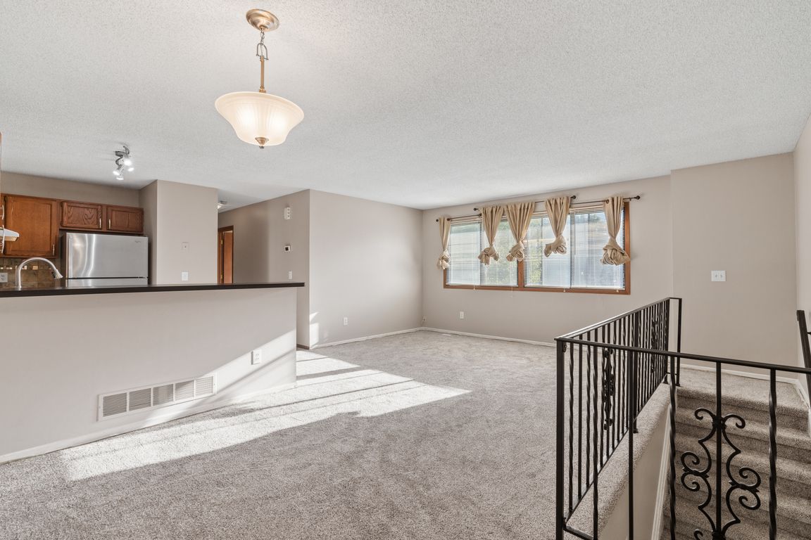 next background image