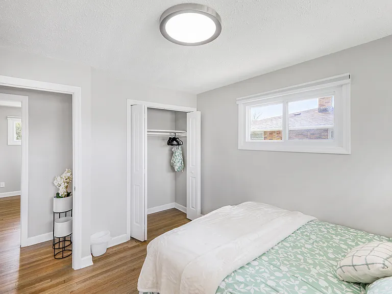 11574 Glamer Dr — Photo 13