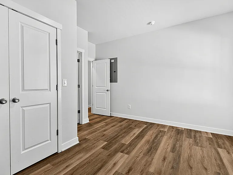 3947 Rookwood Ave #A — Photo 20