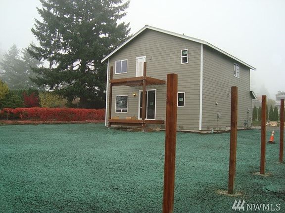 5th image of 250 NW Tracy Ave