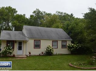 1221 Manitowoc Rd, Menasha, WI 54952