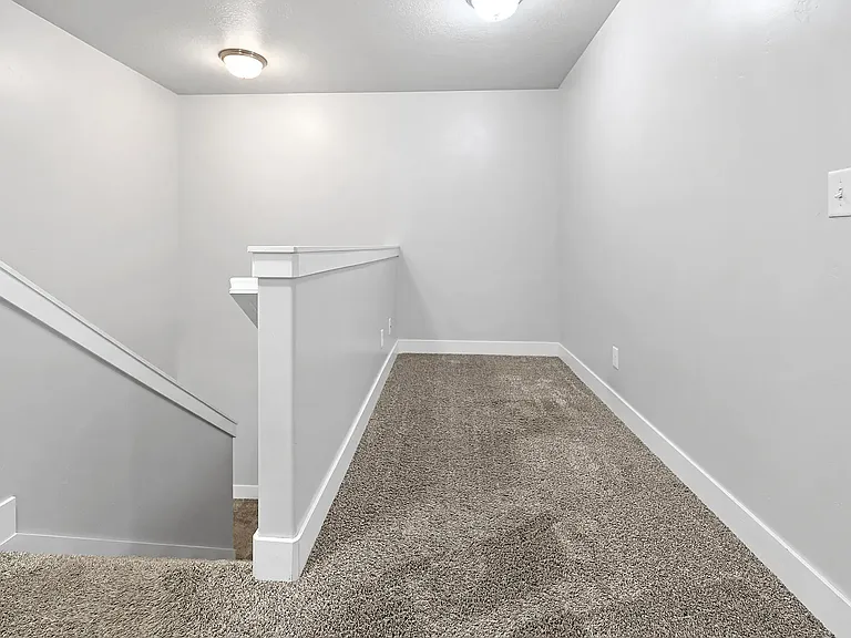 2444 N 200 E #2444 — Photo 12