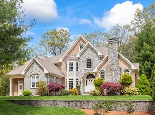 55 Grant Ave, Wrentham, MA 02093