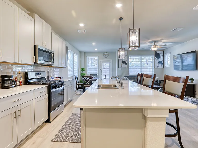 3110 Moontide Ln — Photo 11