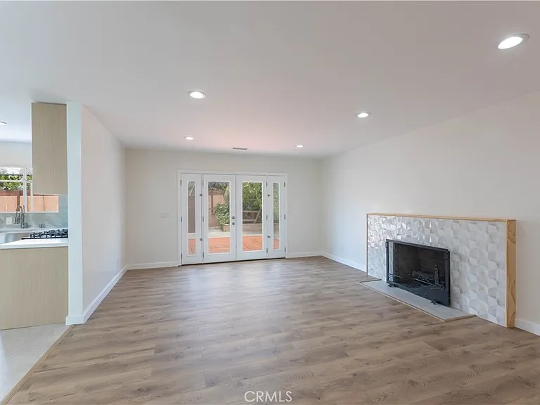 16708 Oleander Cir — Photo 8