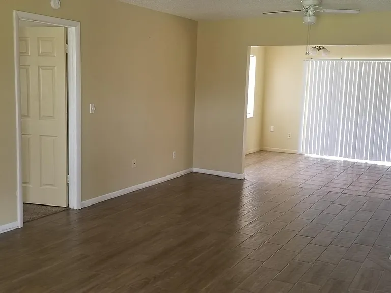 12401 Brookside St — Photo 6
