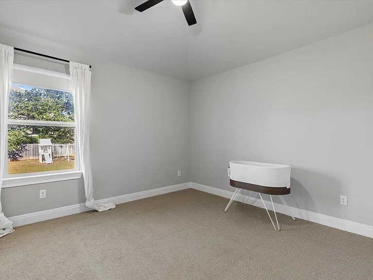 1317 Highwater Dr — Photo 29