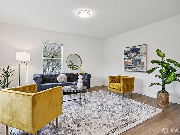4th image of 1722 S Cushman Avenue