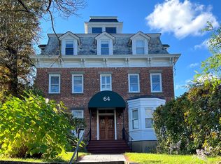 64 Anstice St #3F, Oyster Bay, NY 11771