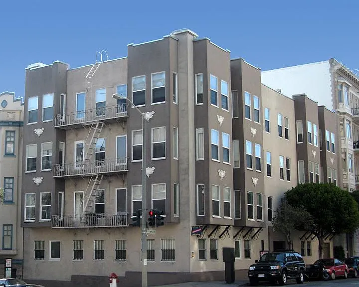 1750 Franklin St — Photo 1