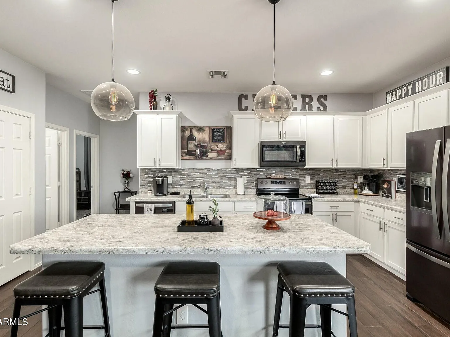 4 bed, 2.0 bath, 1578 sqft, $2,300 — Photo 1