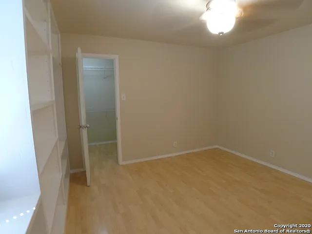 2935 Encino Riv — Photo 28