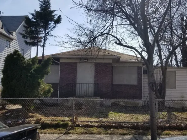 205 Park Ave, Staten Island, NY 10302