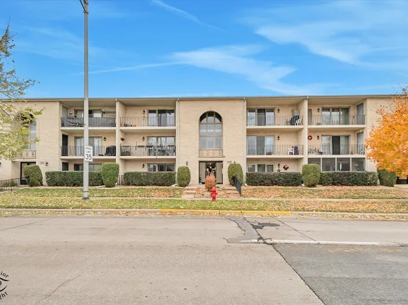 10538 Central Ave #1, Chicago Ridge, IL 60415