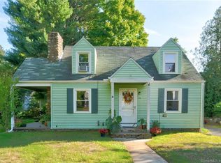 11 Blanchard Rd, Avon, CT 06001