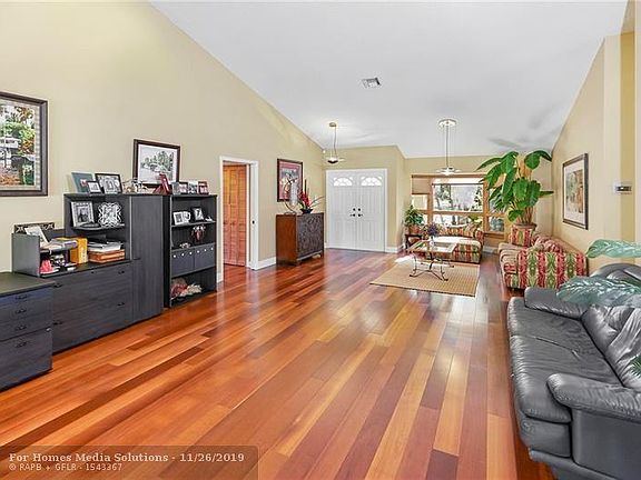 2nd image of 10033 NW 13th Ct