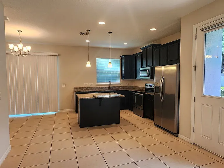 3672 Brighton Park Cir — Photo 6